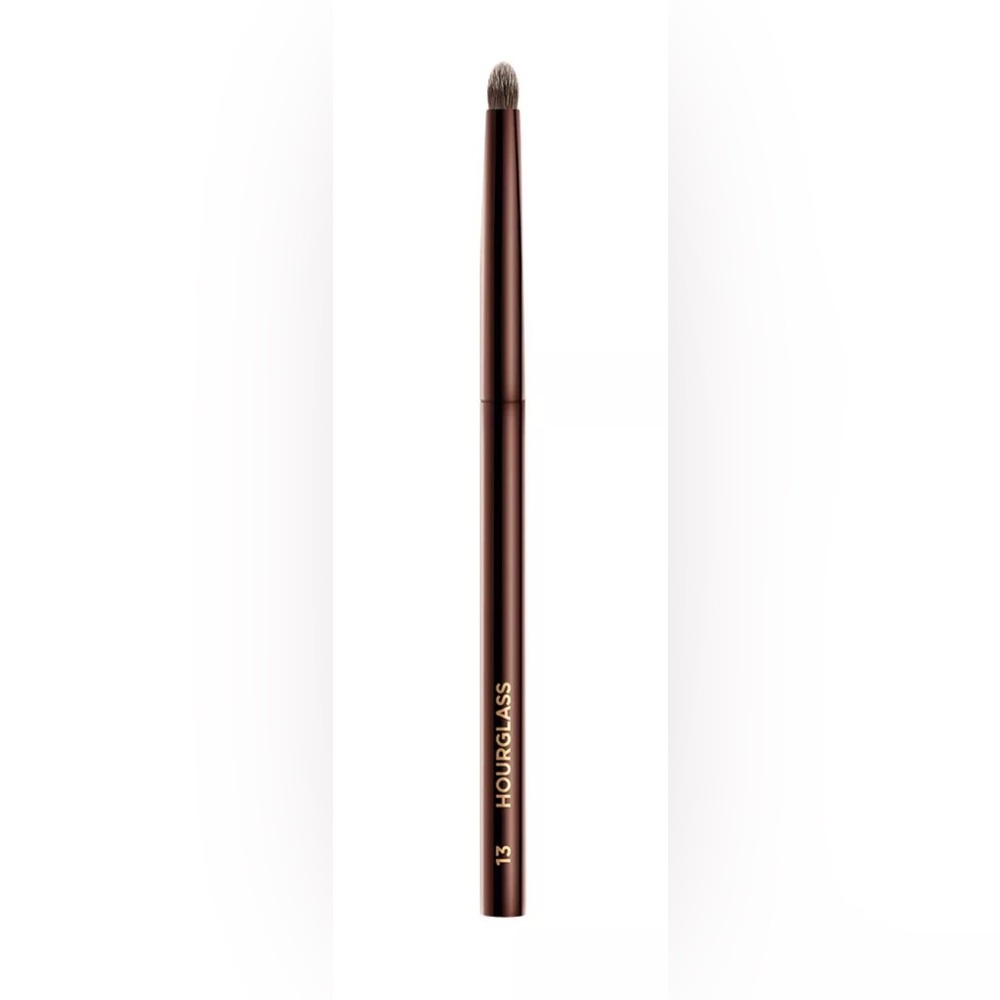 Hourglass Detail Brush No.13